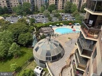 Building Photo - 8350 Greensboro Dr