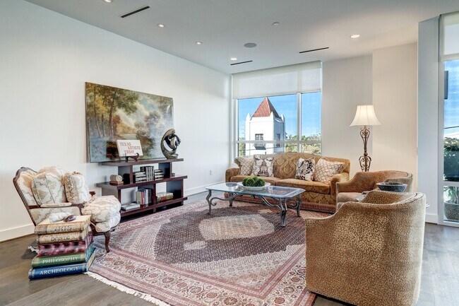 Building Photo - 3331 D'Amico St