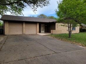 Building Photo - 2603 Vicksburg Ct