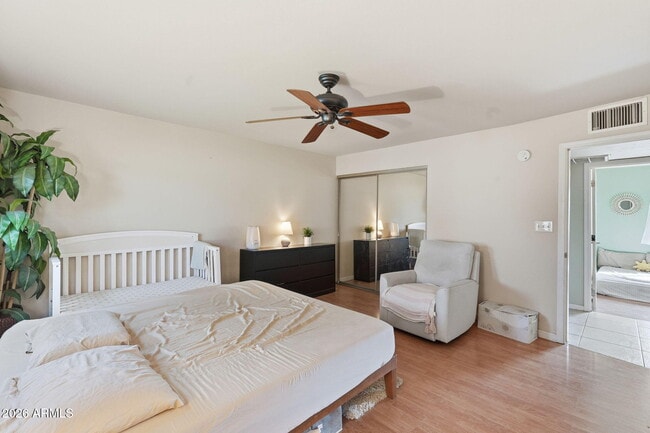 Building Photo - 2352 E Delgado St