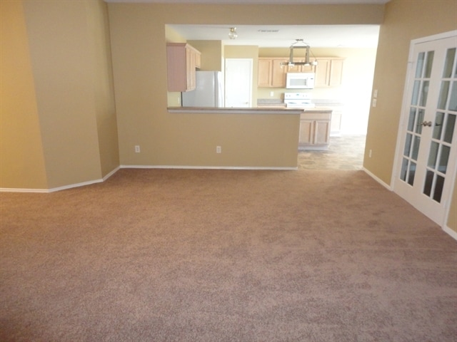 Building Photo - 512 Timber Dr