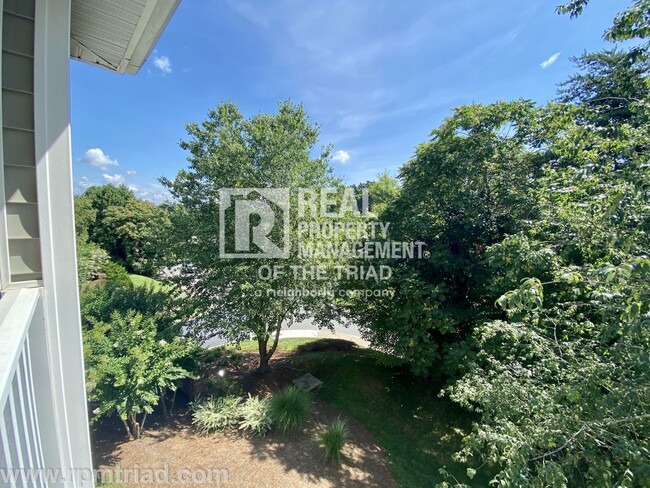 Building Photo - *Move In Special* Deacon Ridge Gated Commu...