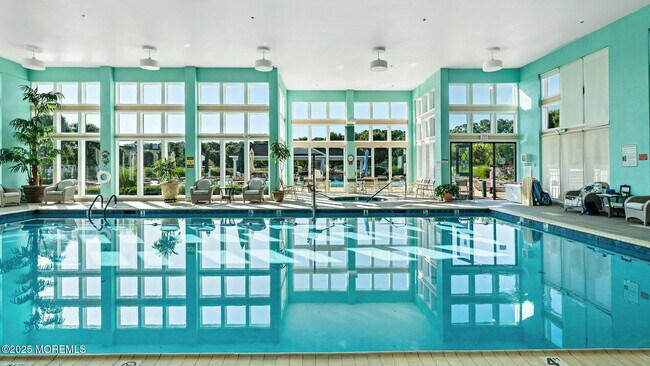 Building Photo - 225 Mirage Blvd