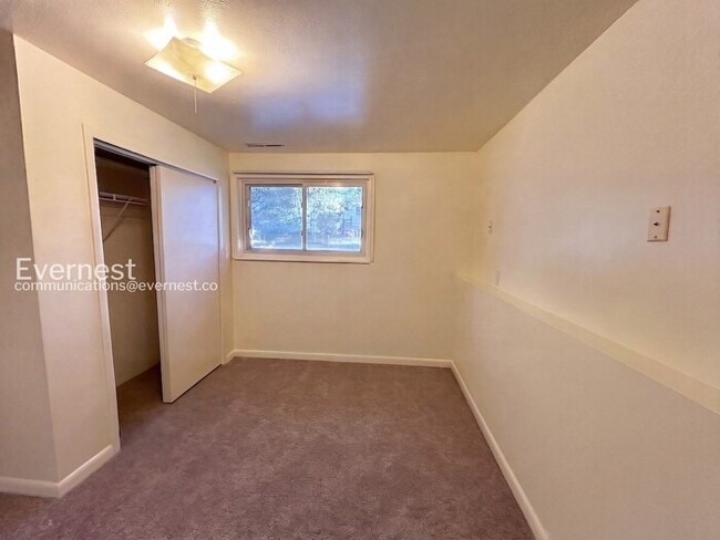 Building Photo - 1456 Bonita Dr