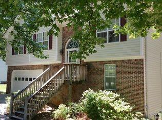 Building Photo - 5516 Pinedale Cir
