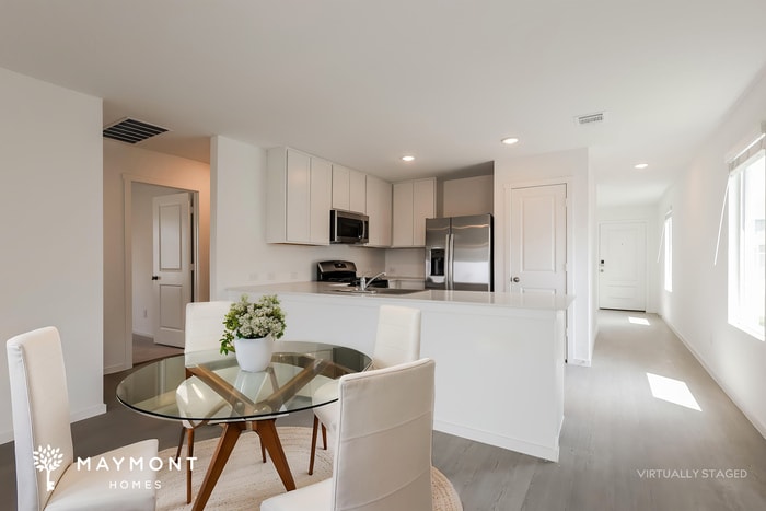 Building Photo - 313 Kayden Ct