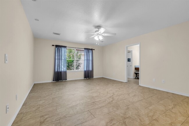 Building Photo - 10906 Cayman Mist Dr