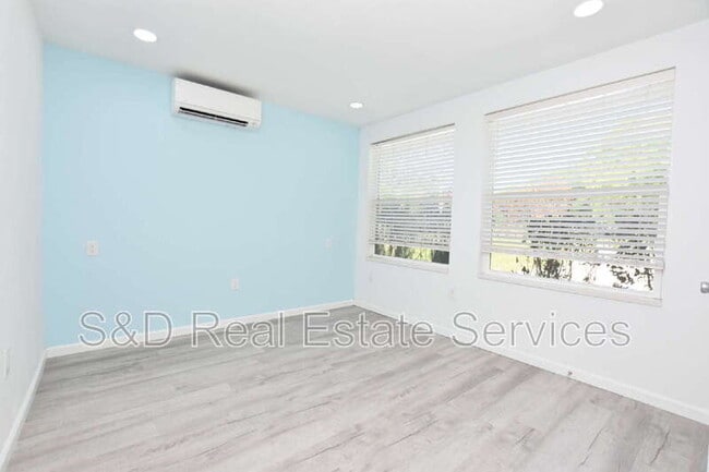 Building Photo - 3032 Spirit Lake Dr