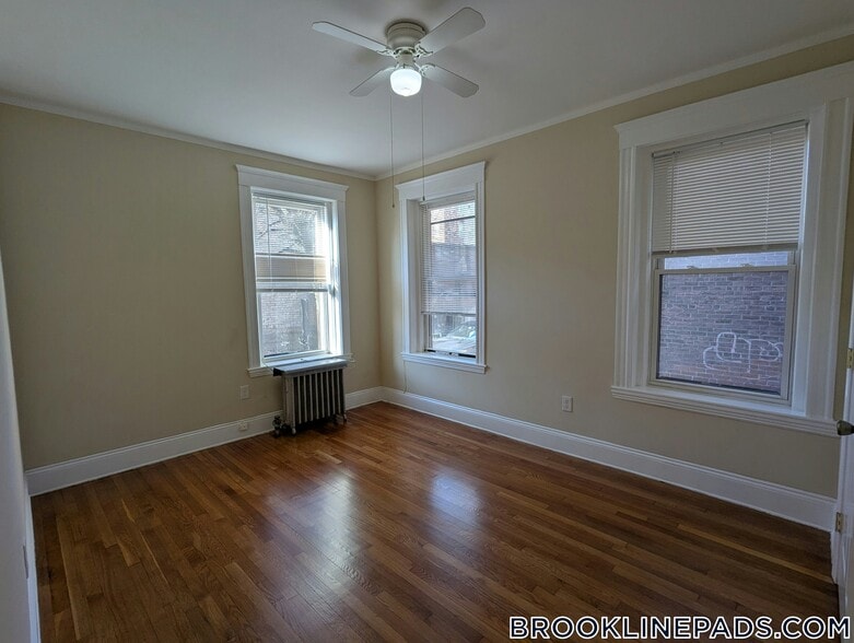 Building Photo - 184 St Paul St