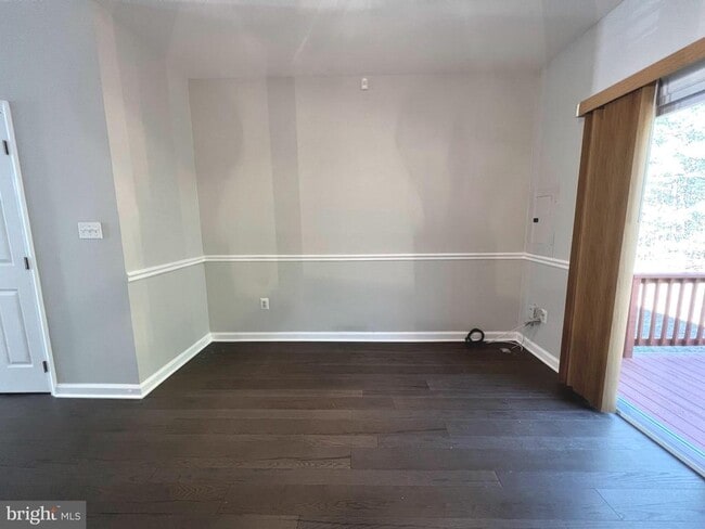 Building Photo - 2724 Oak Leaf Ct