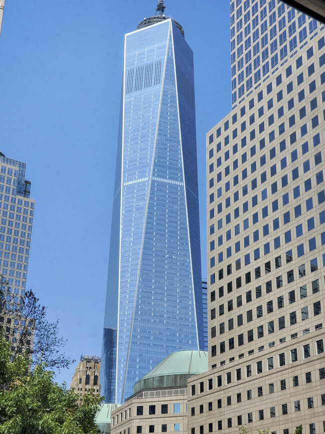 Building Photo - 300 Albany St