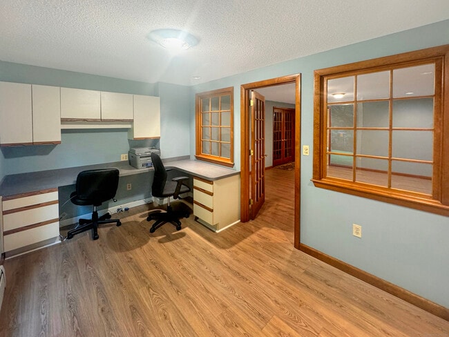 Building Photo - 85 Debbie Dr