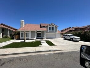 Building Photo - 1643 Derby Ct