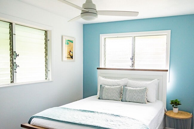 Building Photo - Oceanfront Malaekahana 3 bed / 2 bath Renovated Home