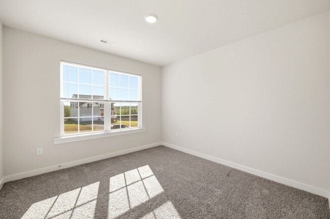 Building Photo - 164 Riva Wy