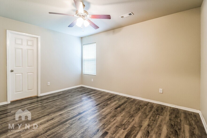 Building Photo - 6049 Orange Valley Cove