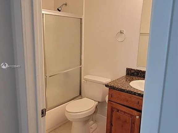 Master Bath - 11263 W Atlantic Blvd