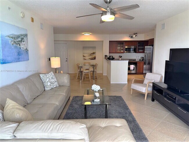 Building Photo - 2080 S Ocean Dr