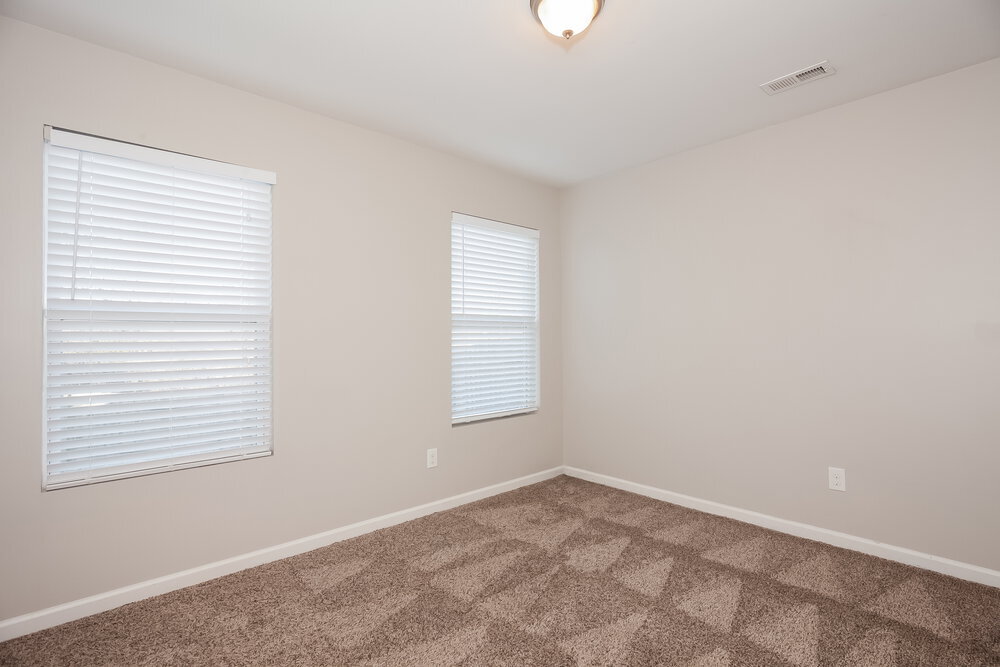 Building Photo - 1005 Joselynn Drive