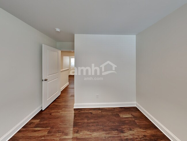 Building Photo - 11009 Hazel Gardens Drive