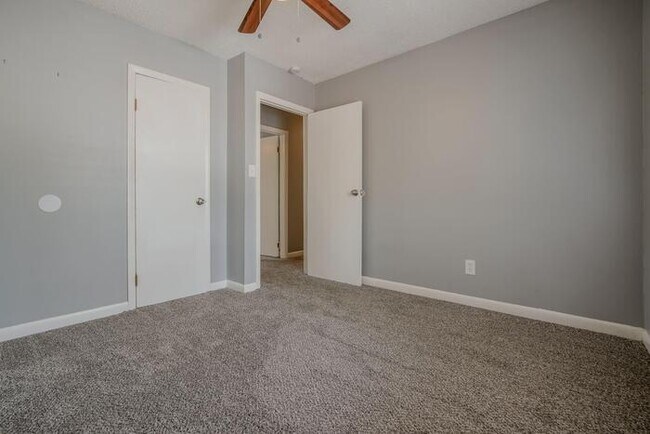 Building Photo - 155 Crystal Springs Dr