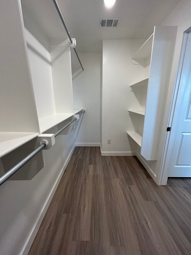 Building Photo - Beautiful Home in North Park