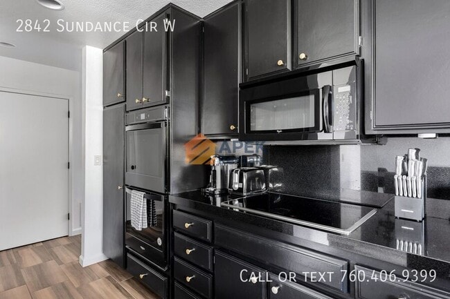 Building Photo - 2842 Sundance Cir W