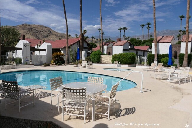Building Photo - 2247 Mira Monte Cir W