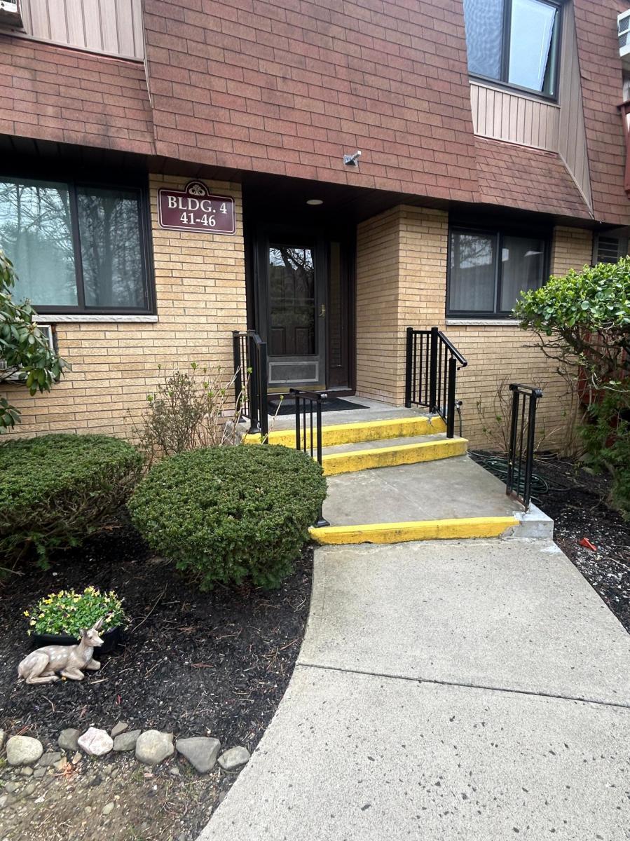 Building Photo - 43 Richard Ct