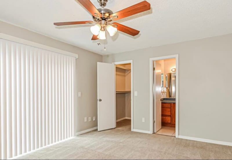 Building Photo - 147 Wildwood Dr