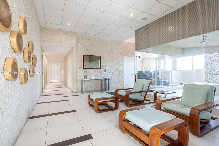 Building Photo - 92 SW 3rd St