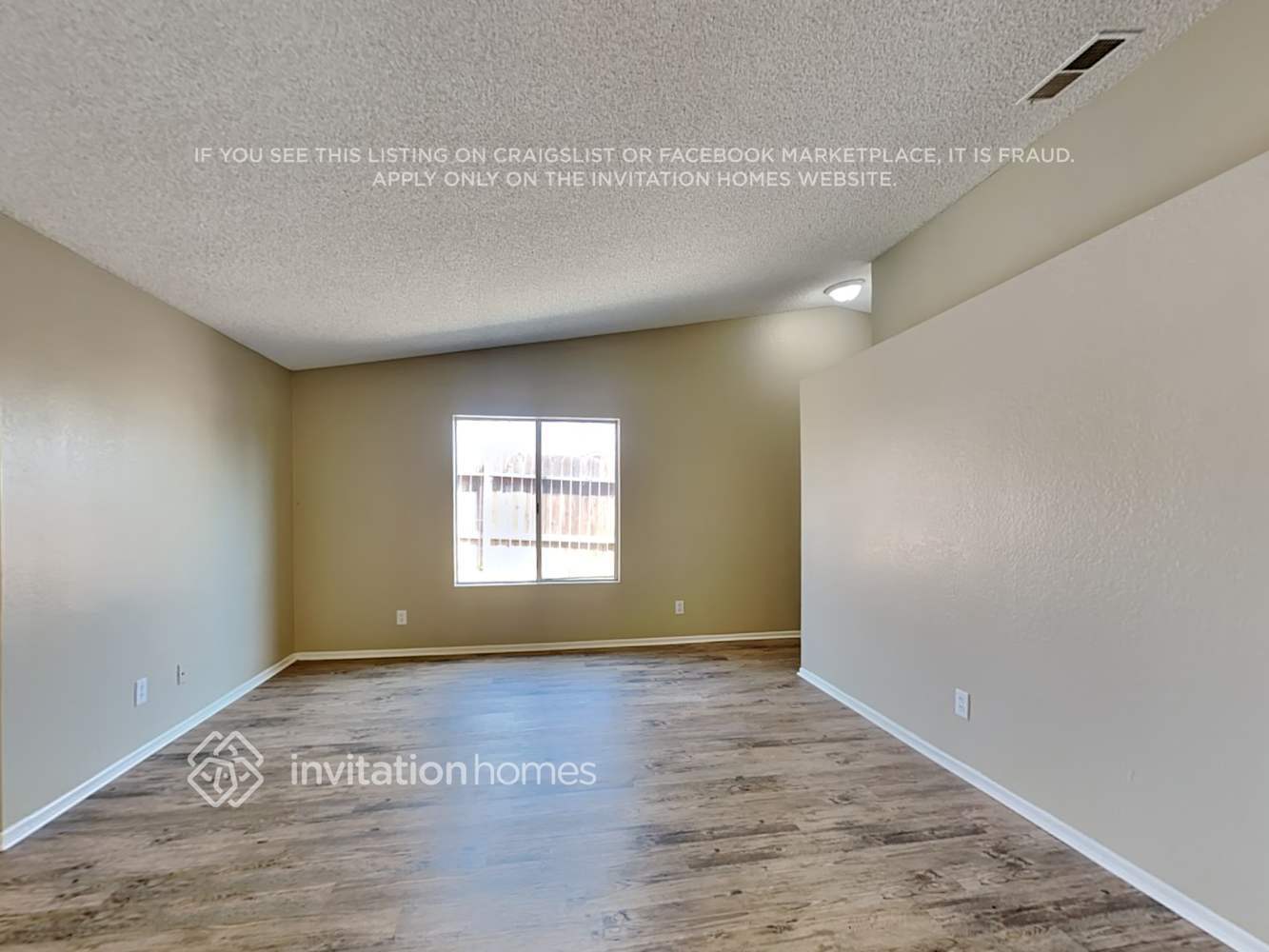 Building Photo - 23562 Ashwood Ave