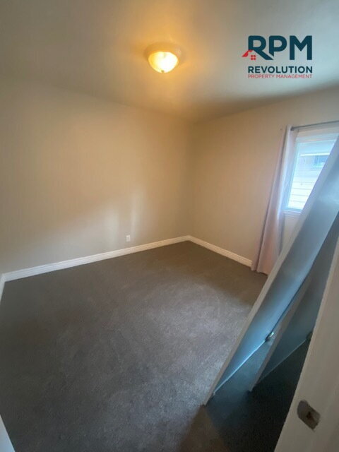 Building Photo - "Charming 4-Bed, 2-Bath Gem in Ogden"