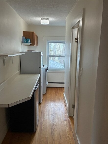 Building Photo - 12 Green St