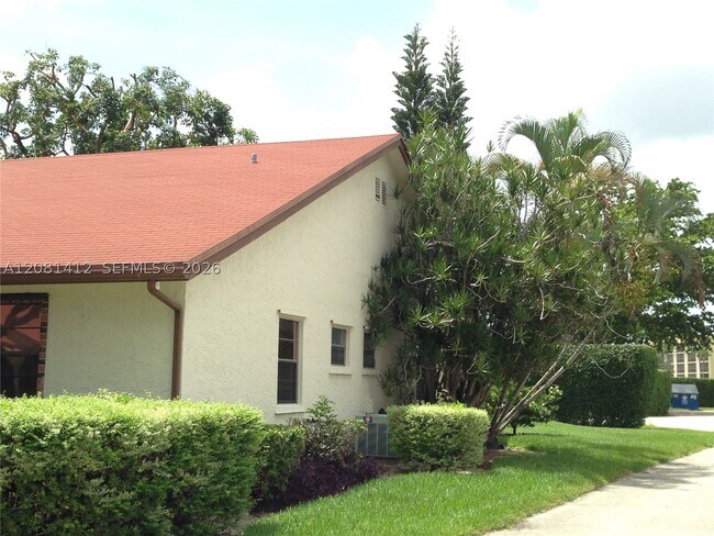 Building Photo - 23115 Barwood Park Ln