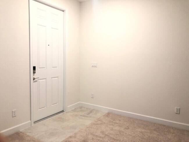 Building Photo - 6145 Bangalow Dr