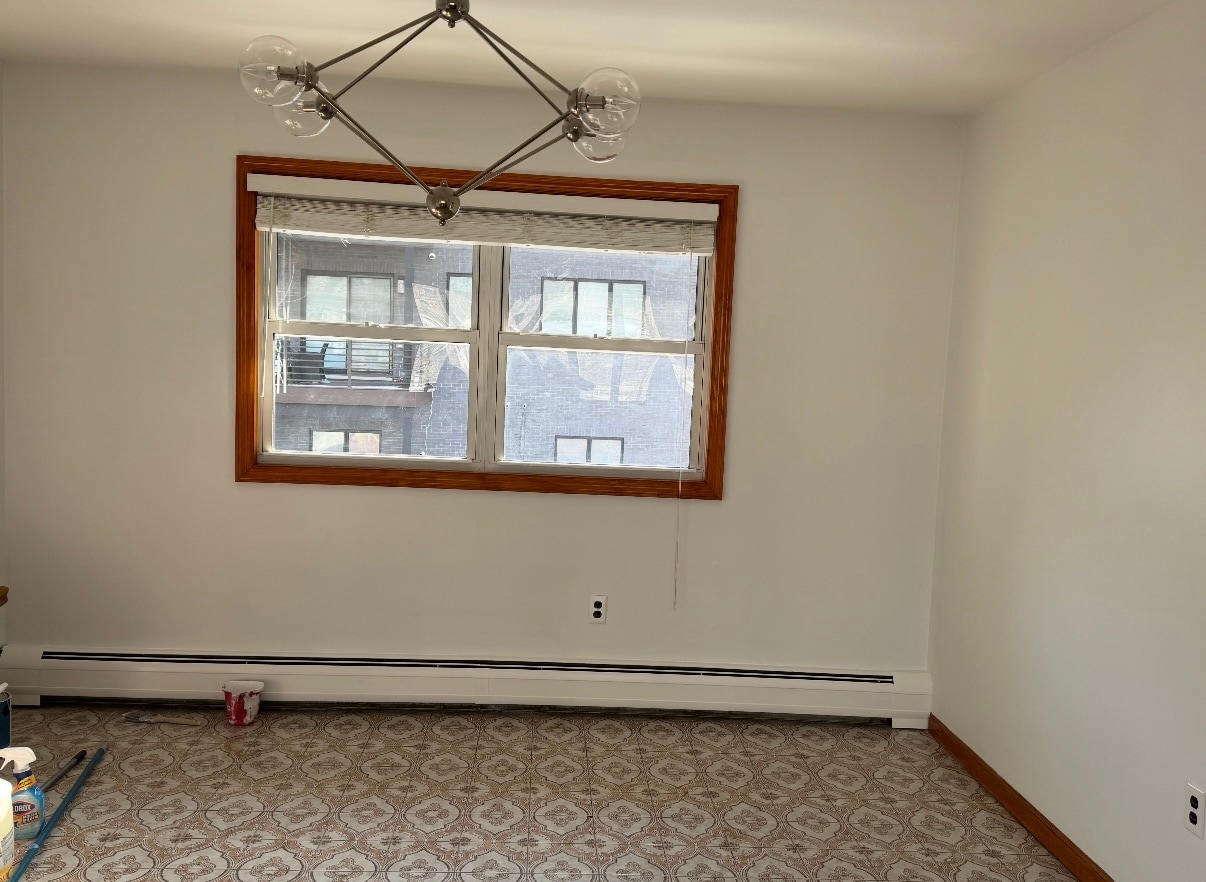 Building Photo - 208 6th St