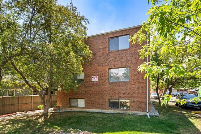Building Photo - Canyon Place Apartments