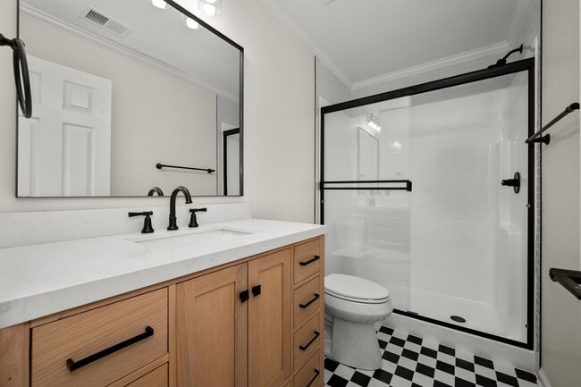 Building Photo - Black Fox Crossing Townhome