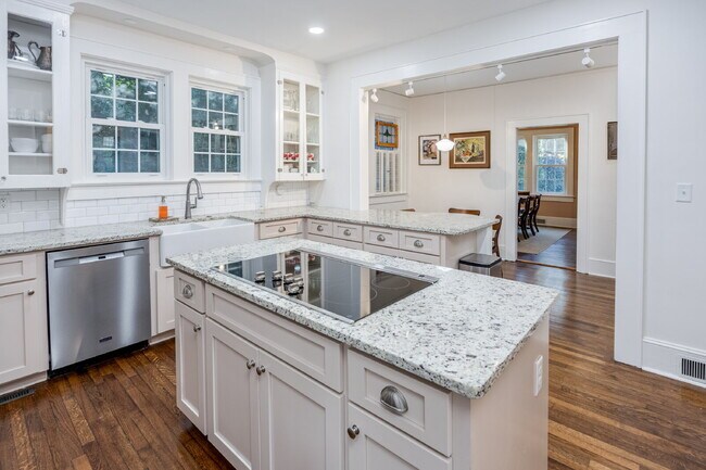 Building Photo - Large remodeled historic home now available!