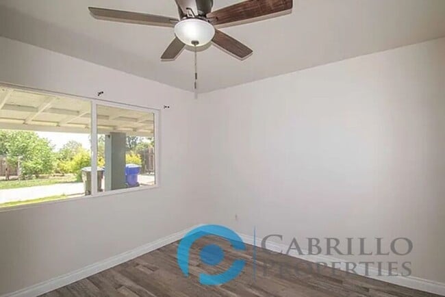 Building Photo - 6311 Inman St