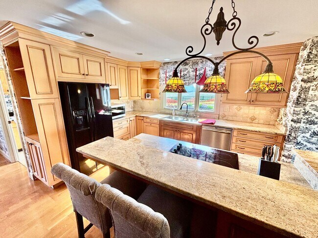Building Photo - Escape to Luxury: Your Private Oasis on a ...