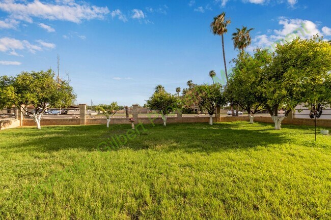 Building Photo - Beautiful Gilbert Home with Shared Pool — ...