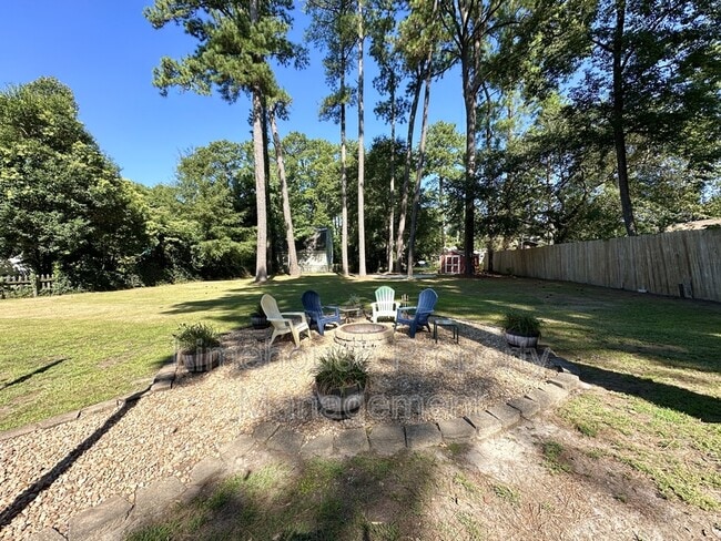 Building Photo - 3104 Acres Rd