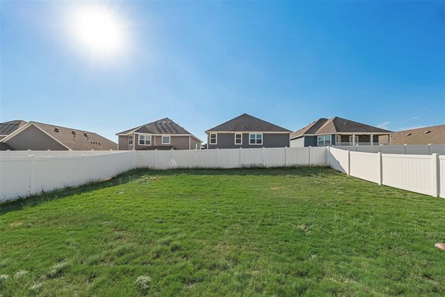 Building Photo - 5913 Hopkins Dr