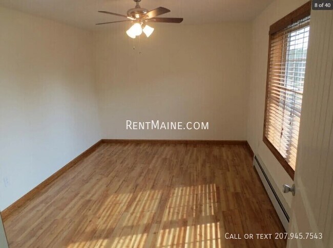 Building Photo - 208 Western Ave