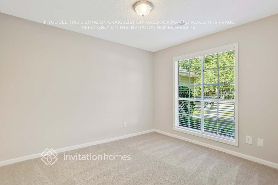 Building Photo - 7365 Hunters Ridge Dr