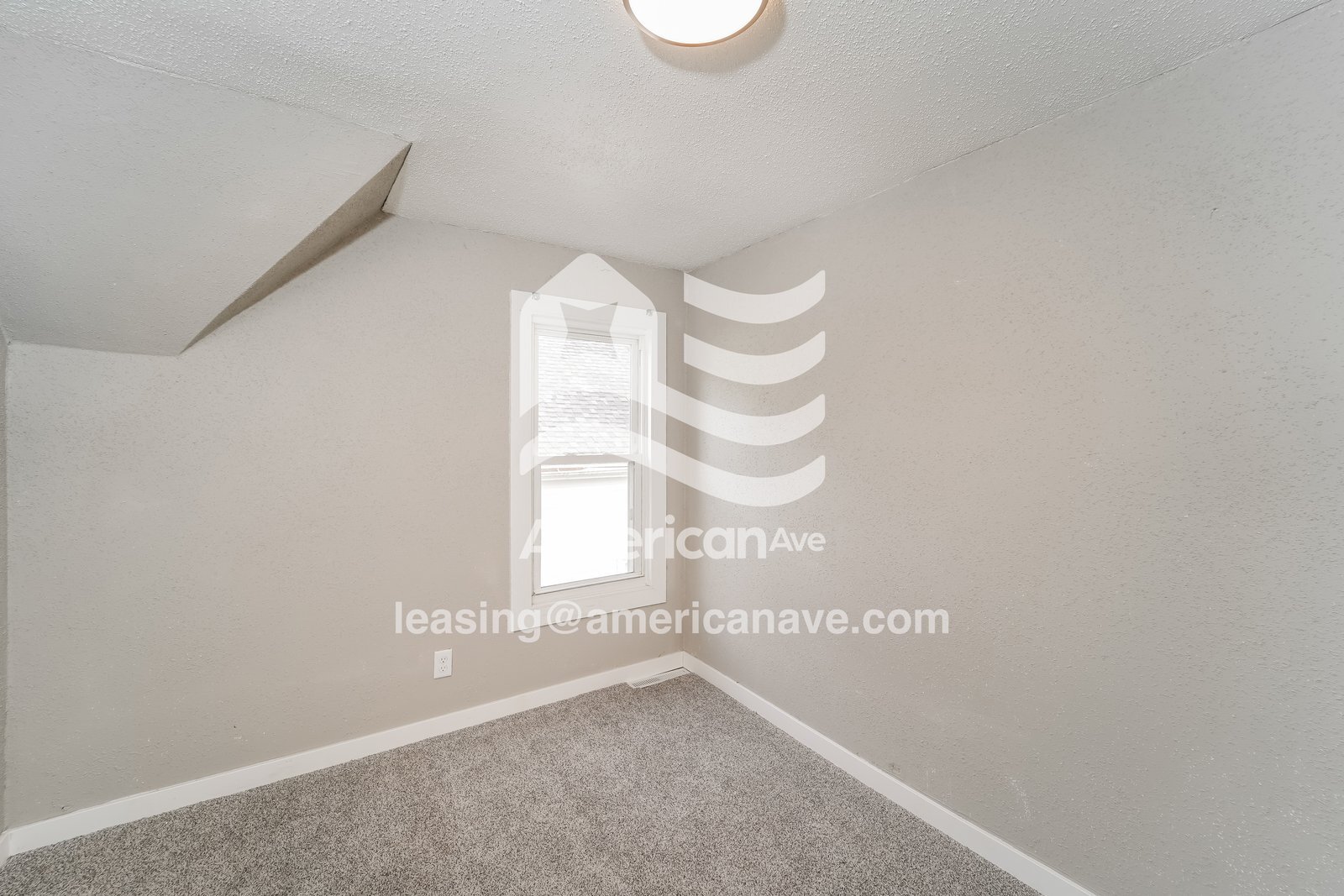 Building Photo - 1836 Superior St