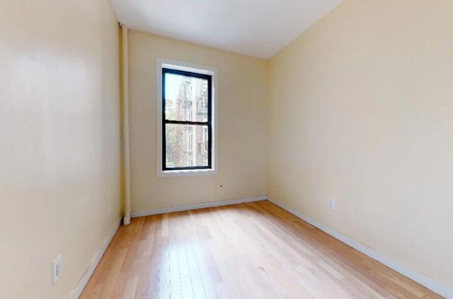 Building Photo - West 184th Street