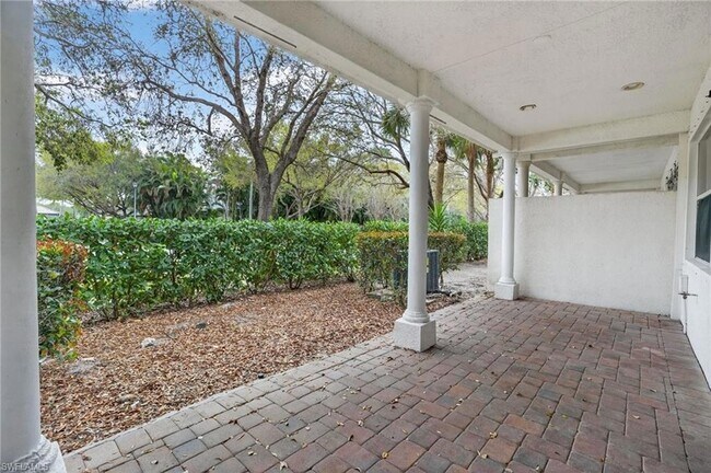 Building Photo - 7005 Romana Way